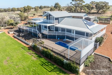 292 Knotts Road Balladong WA 6302 - Image 2