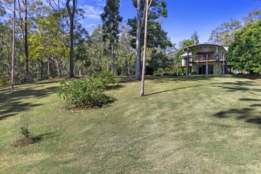 5 Brenda Court Torbanlea QLD 4662 - Image 2