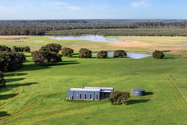 732 Brockman Highway Karridale WA 6288 - Image 2