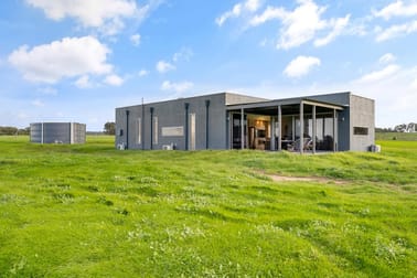 732 Brockman Highway Karridale WA 6288 - Image 3