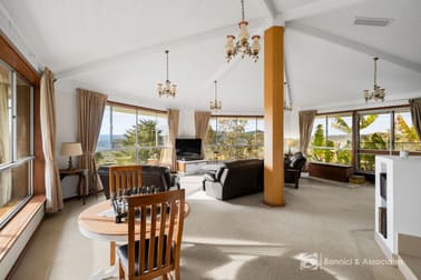 230 Castle Creek Road Castle Creek VIC 3691 - Image 2