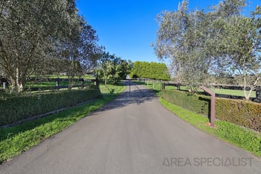 18 Houston Road Drouin VIC 3818 - Image 3