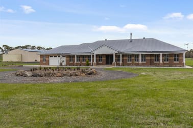 224 Kennedys Lane Darraweit Guim VIC 3756 - Image 1