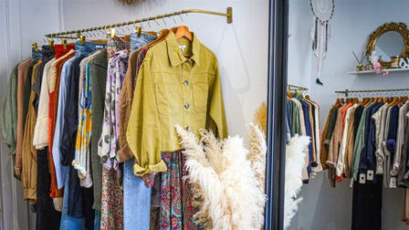 Clothing & Accessories  business for sale in Brisbane City - Image 1