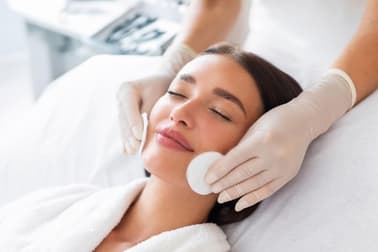 Beauty Salon  business for sale in Broadbeach - Image 3