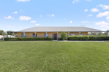310 Glengallan Road Emerald QLD 4720 - Image 2