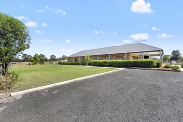310 Glengallan Road Emerald QLD 4720 - Image 3