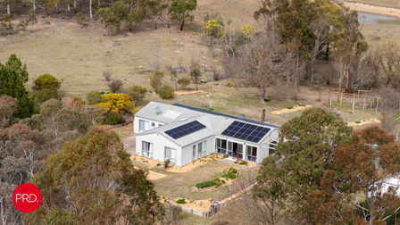 135 The Mountain Road Bungendore NSW 2621 - Image 1