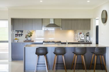 Click to view all images 138 Atkinson Road Kiamba QLD 4560 - Image 2