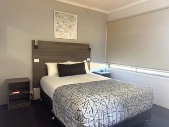 152 Lachlan Street Hay NSW 2711 - Image 2