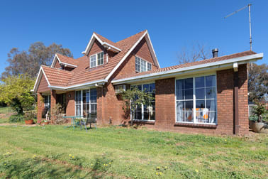 330 Burma Road Table Top NSW 2640 - Image 1