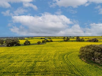 400 Daly Road Skipton VIC 3361 - Image 2