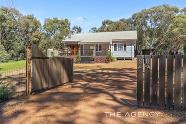 80 Martin Street Bakers Hill WA 6562 - Image 1