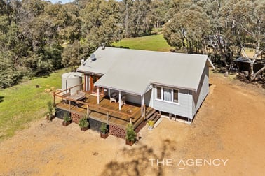 80 Martin Street Bakers Hill WA 6562 - Image 3