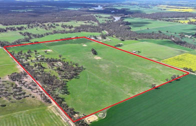 457 Scenic Road Eddington VIC 3472 - Image 1