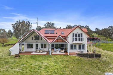 202 White Flag Road Binalong NSW 2584 - Image 1