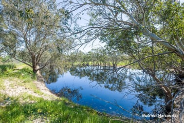 Click to view all images 1196 Bennies Road Wanerie WA 6503 - Image 3