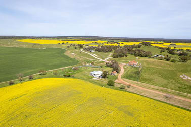 167 Coffin Bay Road Coffin Bay SA 5607 - Image 2