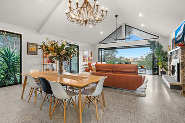 Click to view all images 4 Jack Russell Road Berrilee NSW 2159 - Image 1