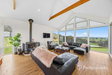 1016 Charley Creek Road Thomson Brook WA 6239 - Image 2