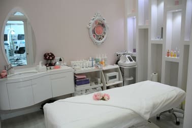 Beauty Salon  business for sale in Lyndhurst - Image 2