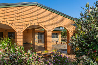 578 Ray Road Mareeba QLD 4880 - Image 2