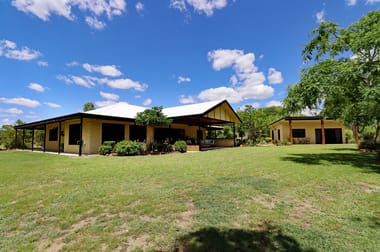 Click to view all images Splinter Creek QLD 4630 - Image 2