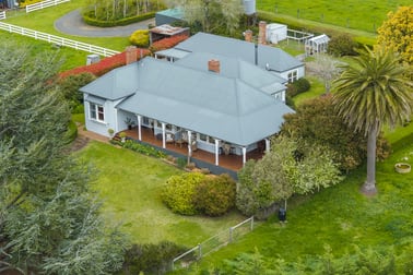 164 Carlsruhe Central Road Woodend VIC 3442 - Image 1
