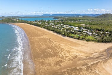 Motel  business for sale in Sarina Beach - Image 2