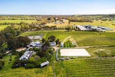 Click to view all images 207 Sand Road Mclaren Flat SA 5171 - Image 1