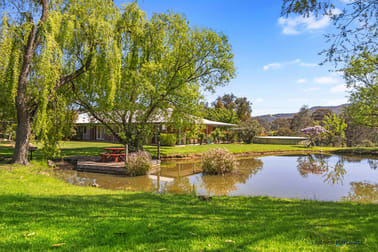 17 Marr Court Eildon VIC 3713 - Image 1