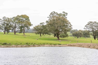 Click to view all images 115 Sidonia Road Pastoria VIC 3444 - Image 3