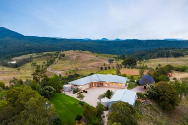 Click to view all images 189 Priors Road Rockmount QLD 4344 - Image 2