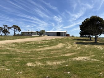 Click to view all images 163 McAskill Road Karkoo SA 5632 - Image 2