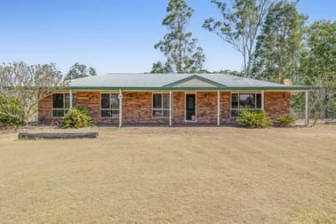 Click to view all images 9 Quigleys Road Withcott QLD 4352 - Image 3