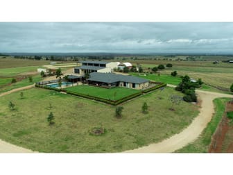 Click to view all images 470 Benair Road Inverlaw QLD 4610 - Image 1