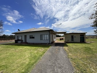 Click to view all images 391 Rossetto Road Bilbul NSW 2680 - Image 2