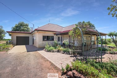 189 Myall Park Road Yenda NSW 2681 - Image 1