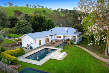 Click to view all images 1204 King Parrott Creek Road Strath Creek VIC 3658 - Image 1
