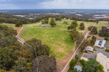 Click to view all images 328 Kiln Road Karrakup WA 6122 - Image 2