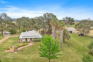 Click to view all images 13 Shepherds Lane Gulgong NSW 2852 - Image 2