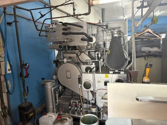 Clothing / Footwear  business for sale in Cranbourne - Image 1