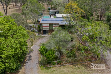 Click to view all images 8 Aquarius Avenue River Ranch QLD 4680 - Image 2