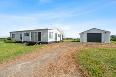 Click to view all images 555 Spinks Road Toolong VIC 3285 - Image 3