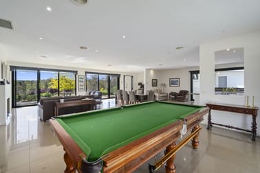 Click to view all images 205 Banumum Road Mansfield VIC 3722 - Image 3