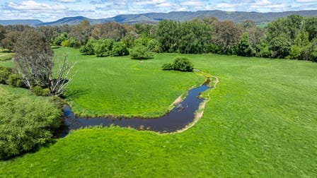 Click to view all images 1279 Edi-Cheshunt Road Whitfield VIC 3733 - Image 2