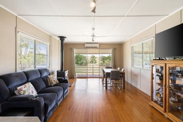 160 Rocky Gully Road Emu Creek QLD 4355 - Image 2