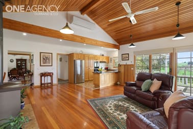 135 Stock Road Drouin West VIC 3818 - Image 3