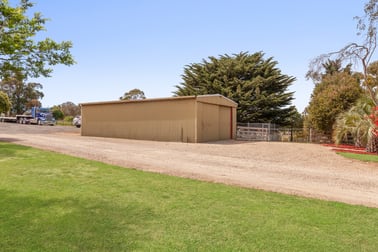 69 Stennings Lane Darraweit Guim VIC 3756 - Image 3