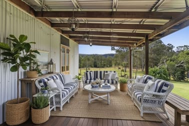 Click to view all images Glastonbury QLD 4570 - Image 2